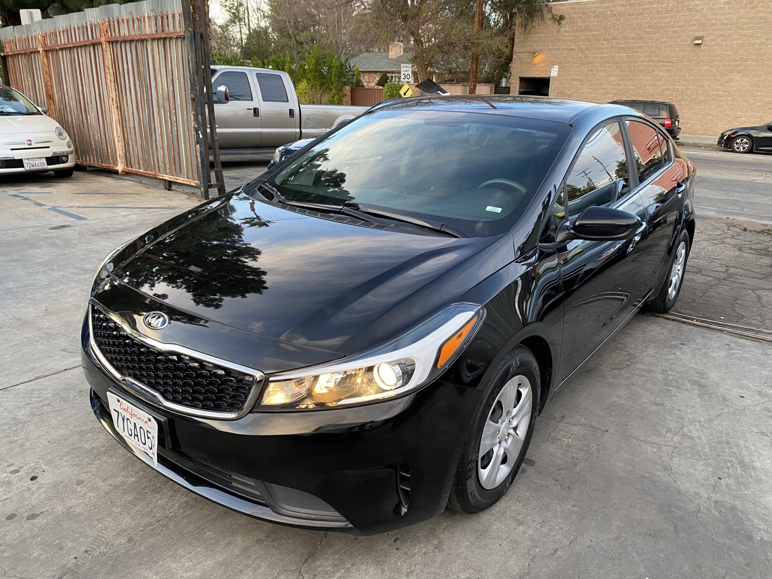 2017 Kia Forte LX - EXPO LA LLC